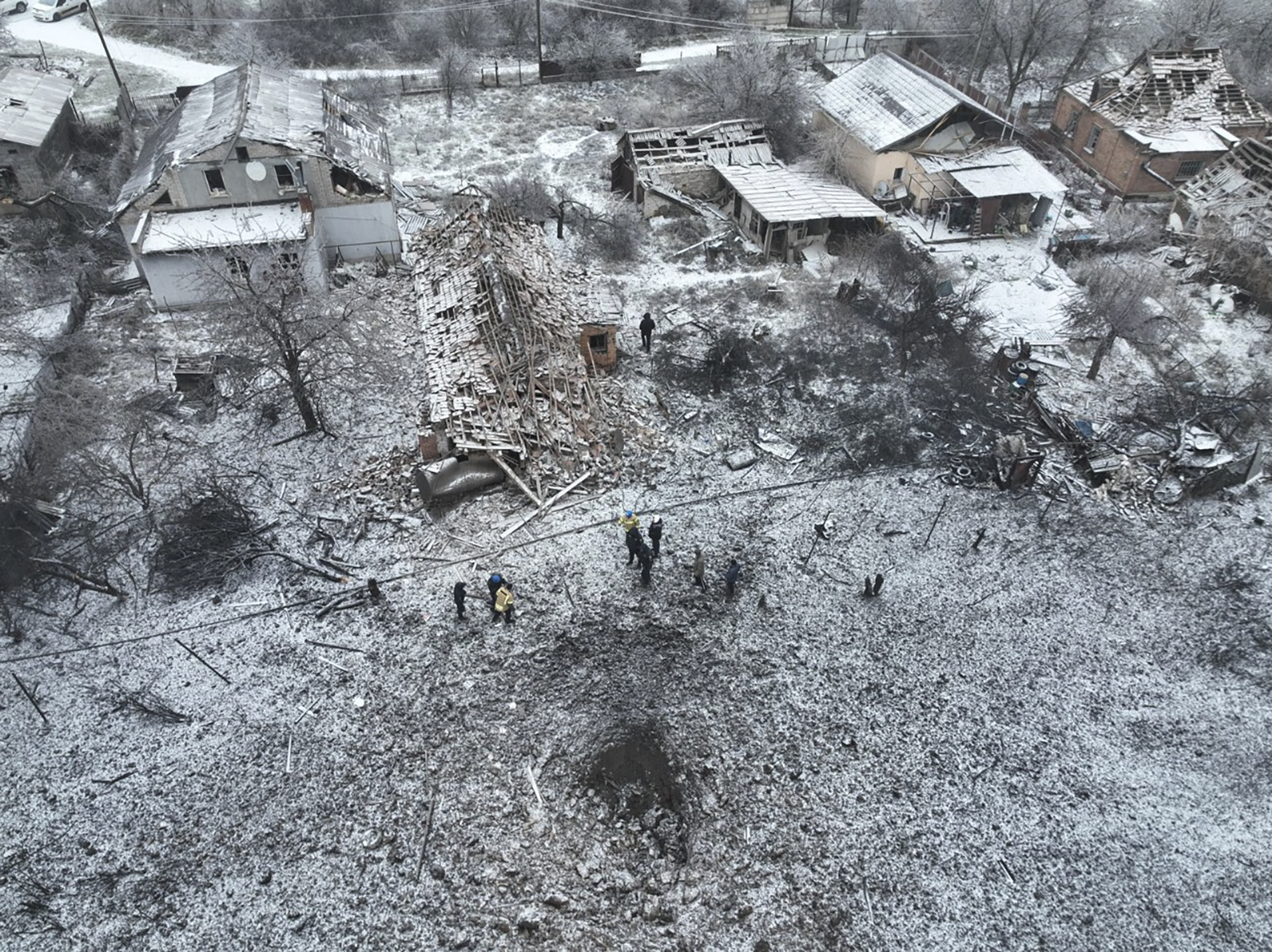 A heavy wave of Russian missile attacks pounds areas across Ukraine