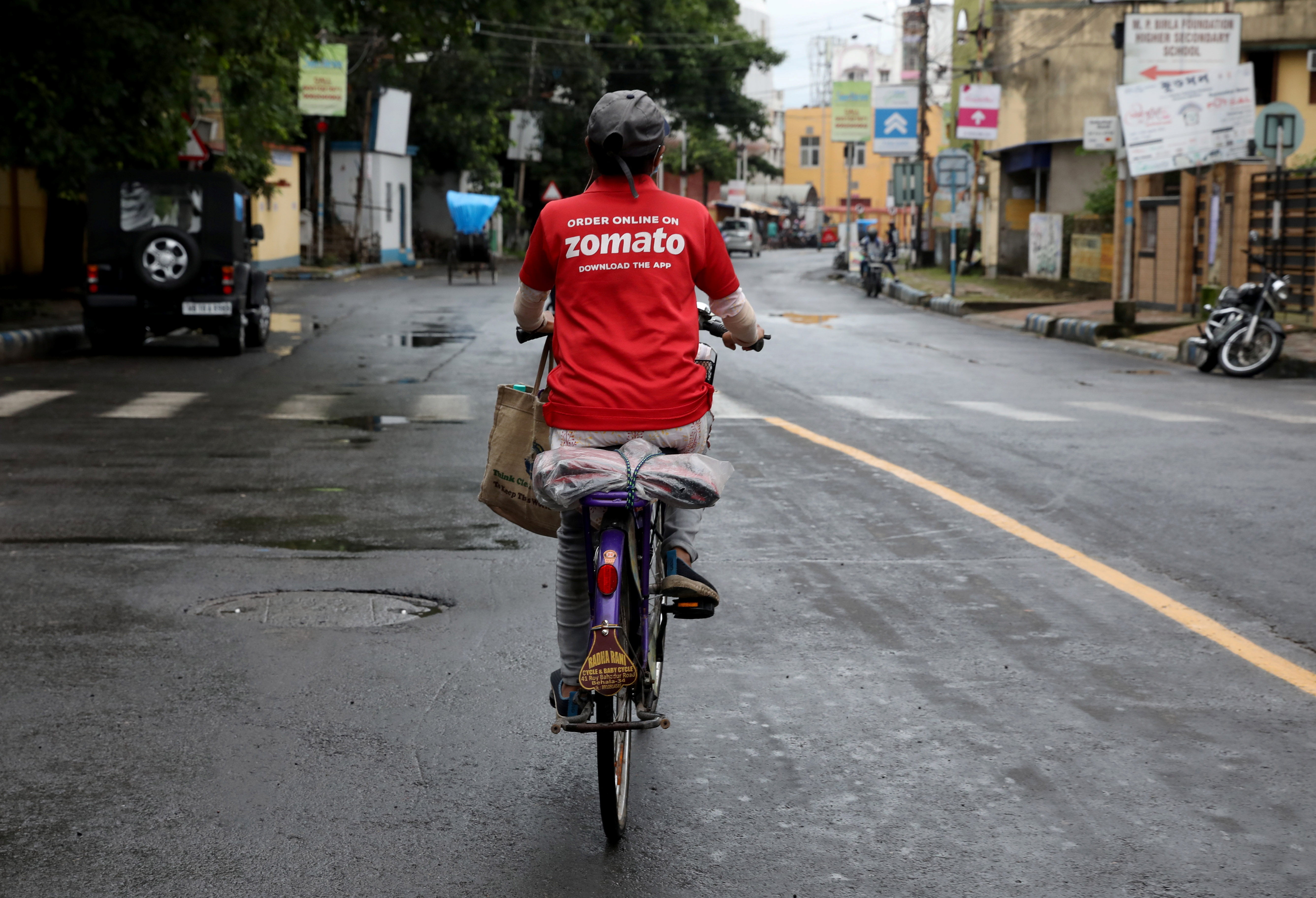 Zomato considered special green uniforms for its ‘Pure Veg Fleet’ delivery riders rather than the red uniform pictured here, but has backed away from that plan, Kolkata, India, July 13, 2021