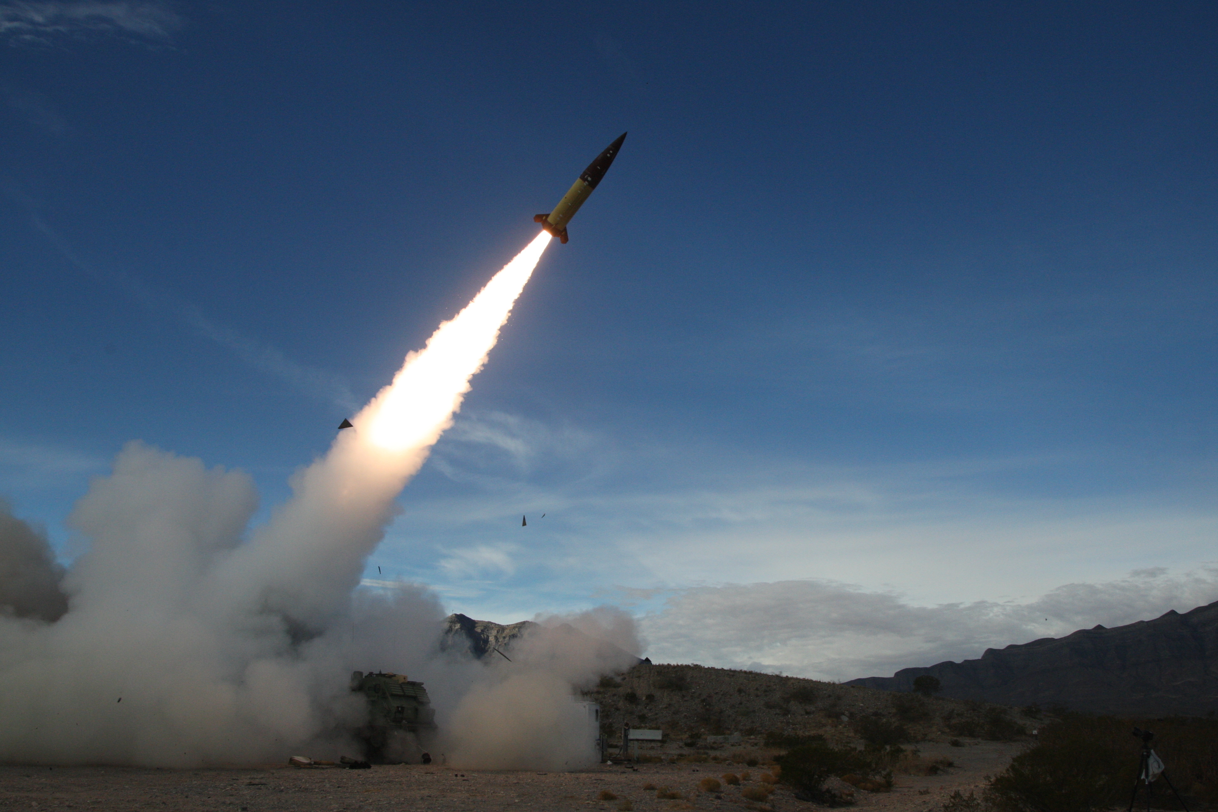 Long-range weapon
