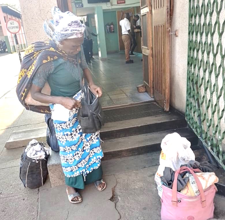 Margaret Tshuma at the border post between Zambia and Zimbabwe