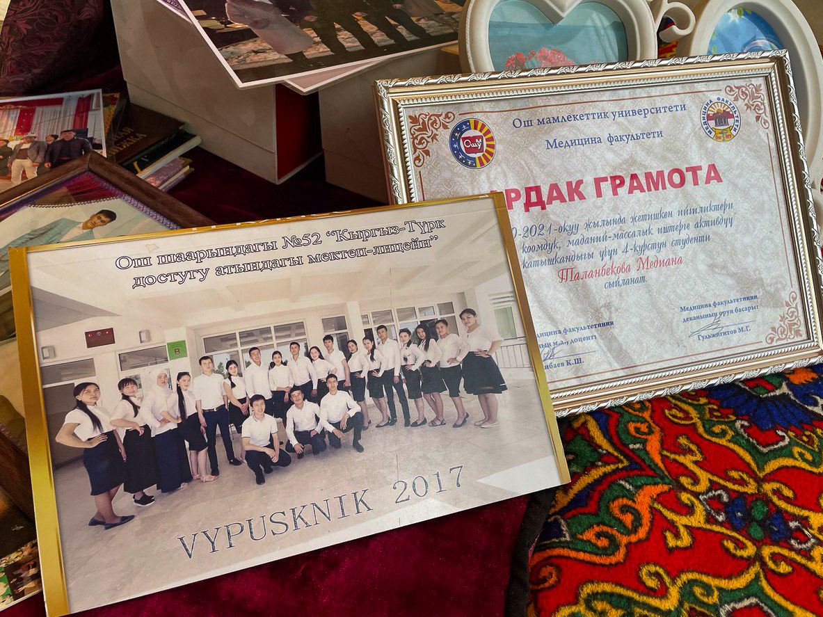 A photo on the left shows Mediyana and her fellow classmates who graduated from high school in 2017 alongside the honour certificate from her university [Aidai Tokoeva and Savia Hasanova]
