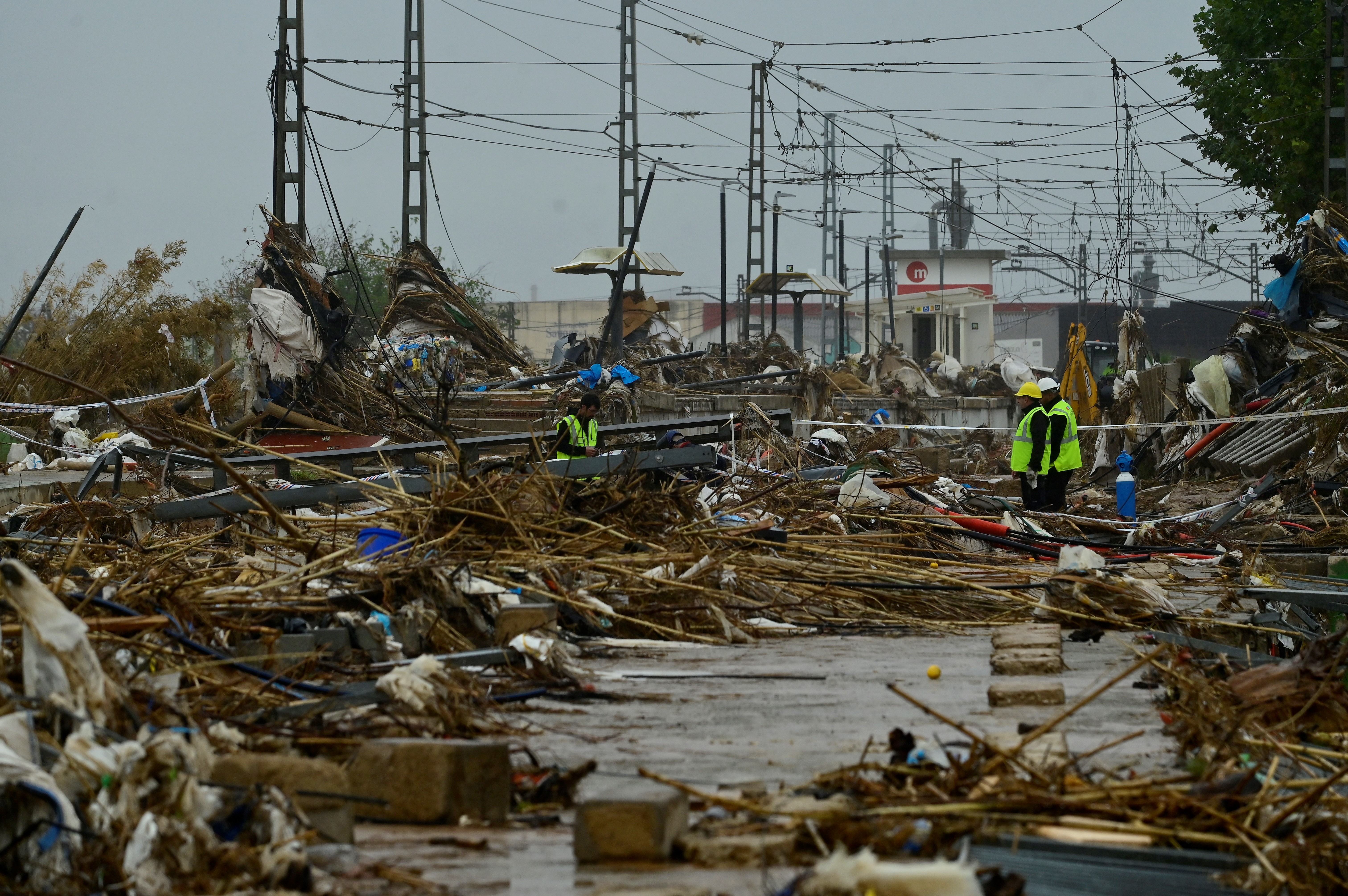Heavy rains lash Spain after deadly floods
