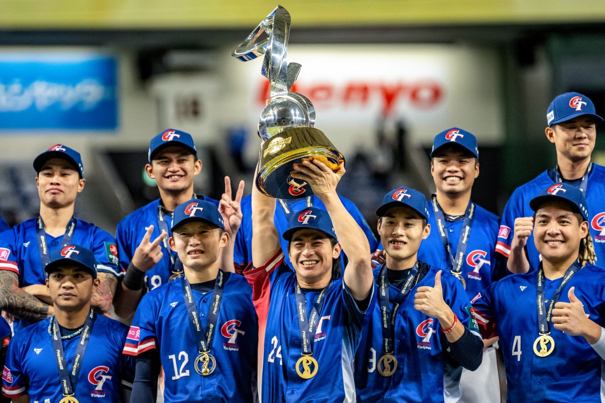 President welcomes home victorious team amid surge of Taiwan pride