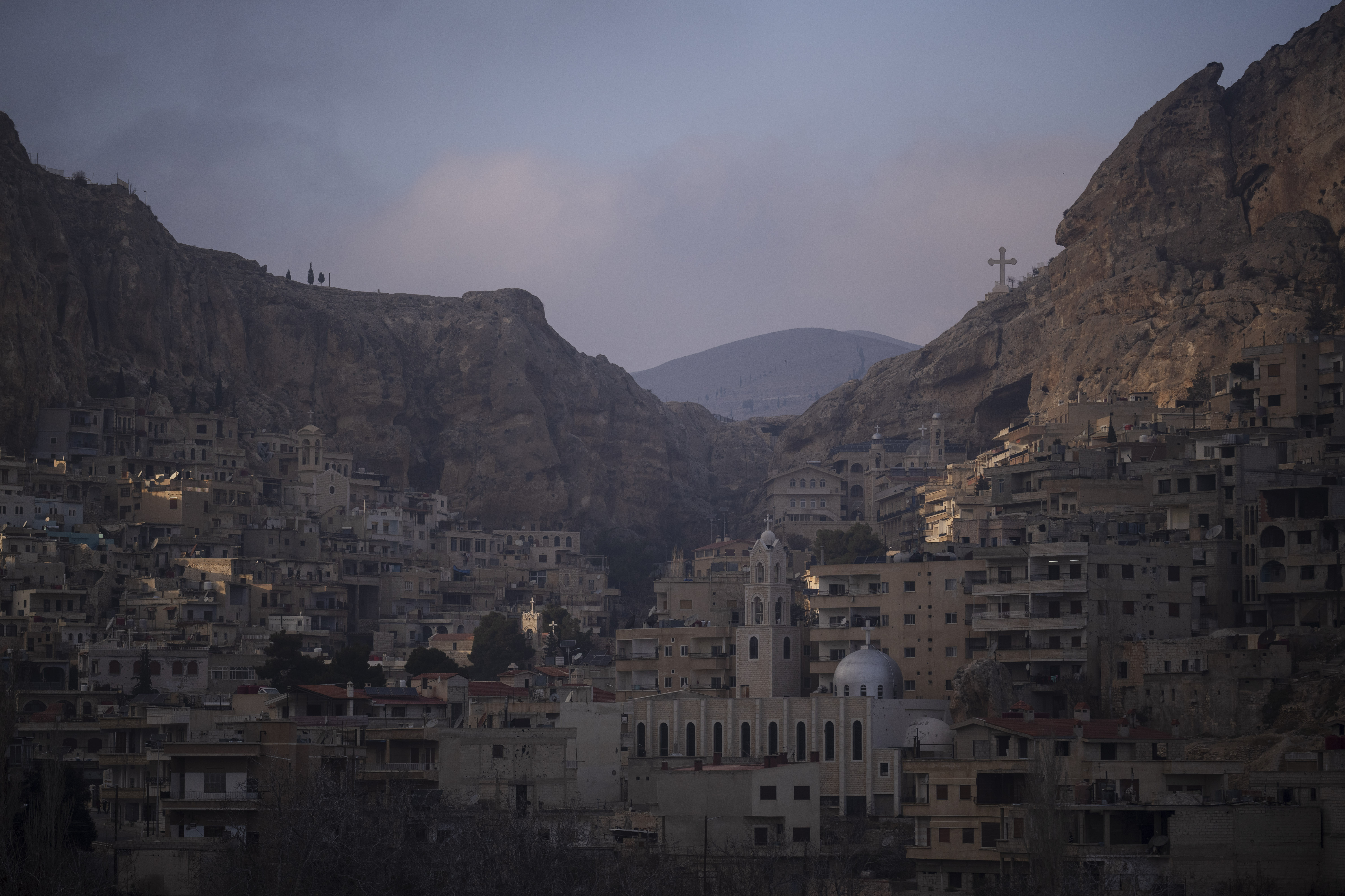 Syrians come together for rare moment of joy