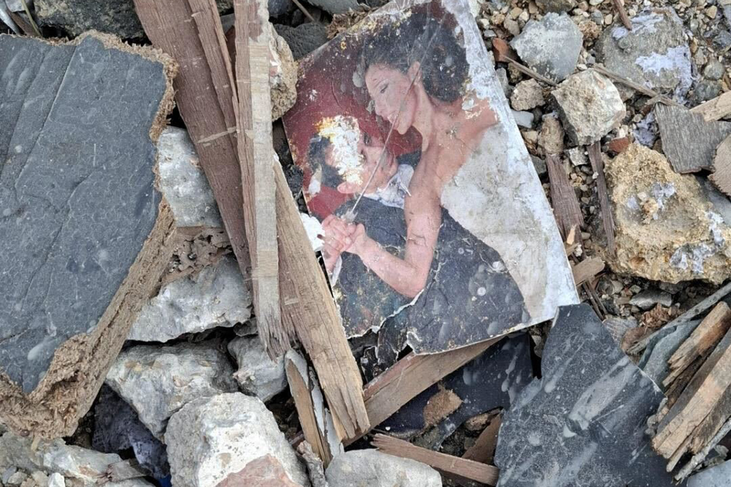 The ruins Salem witnessed during Israel’s war on Lebanon [Courtesy of Sajed Salem]