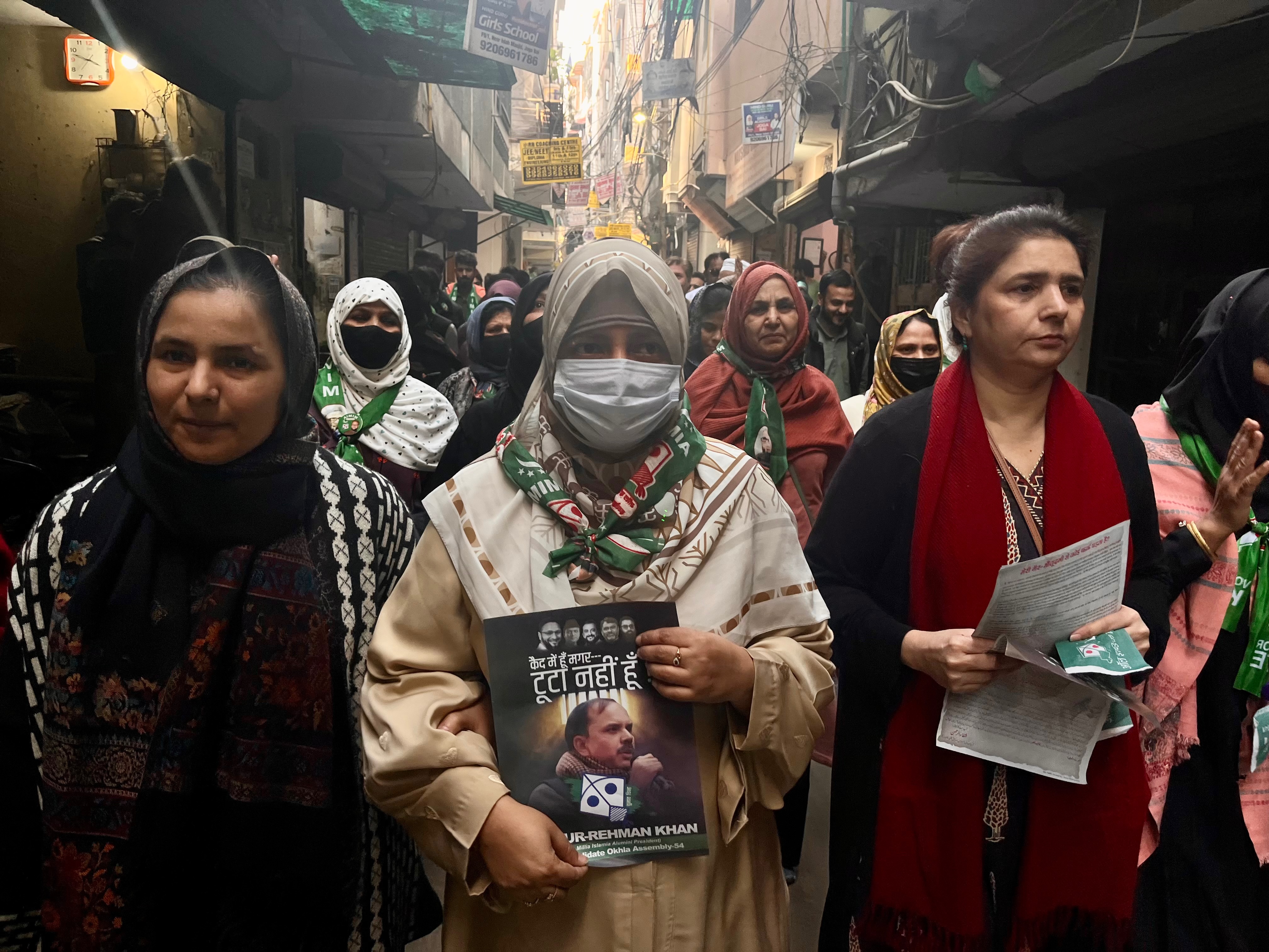 Nooreen Fatima, wife of jailed candidate Shifa ur Rehman