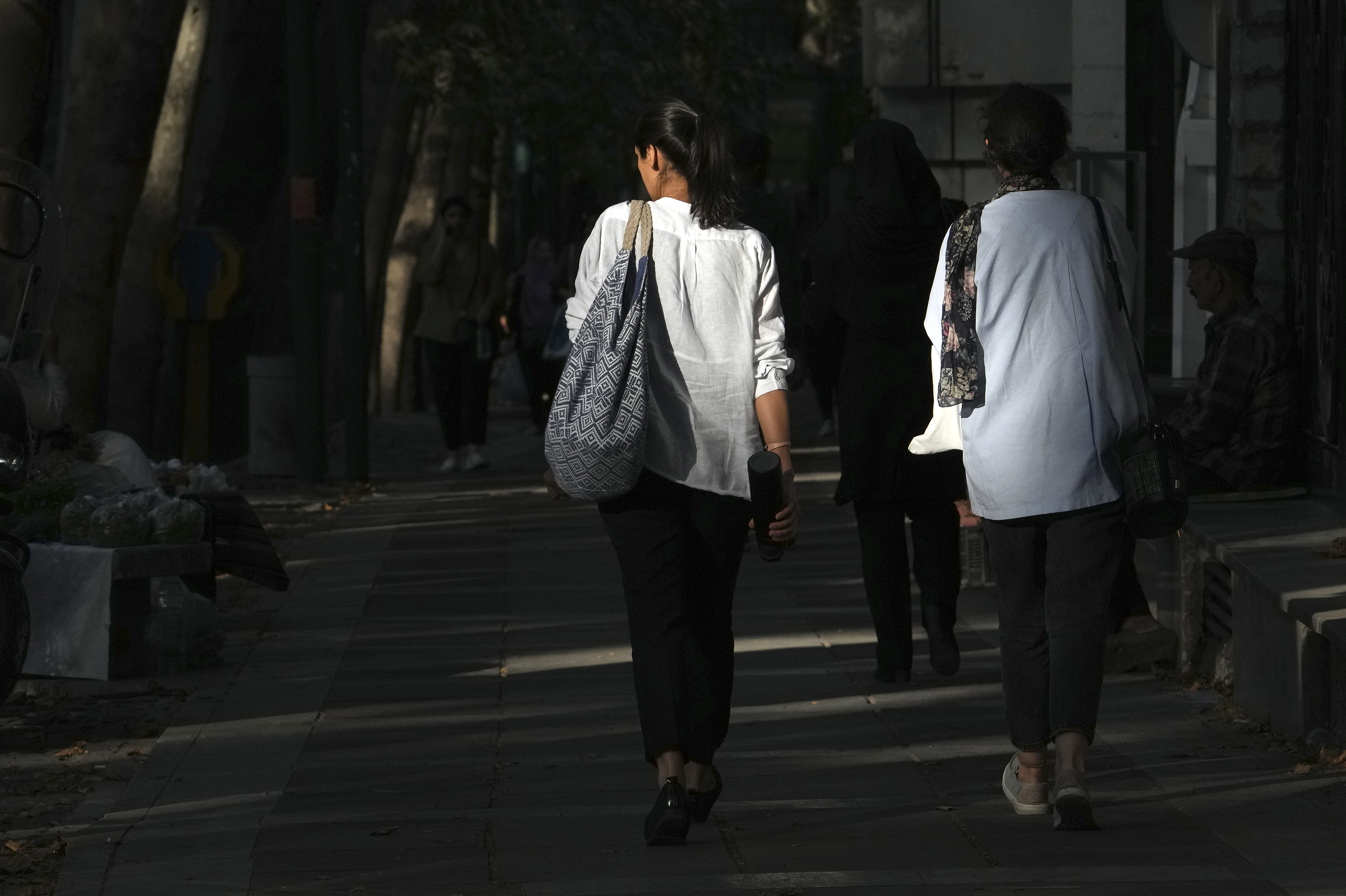 Iran hijab