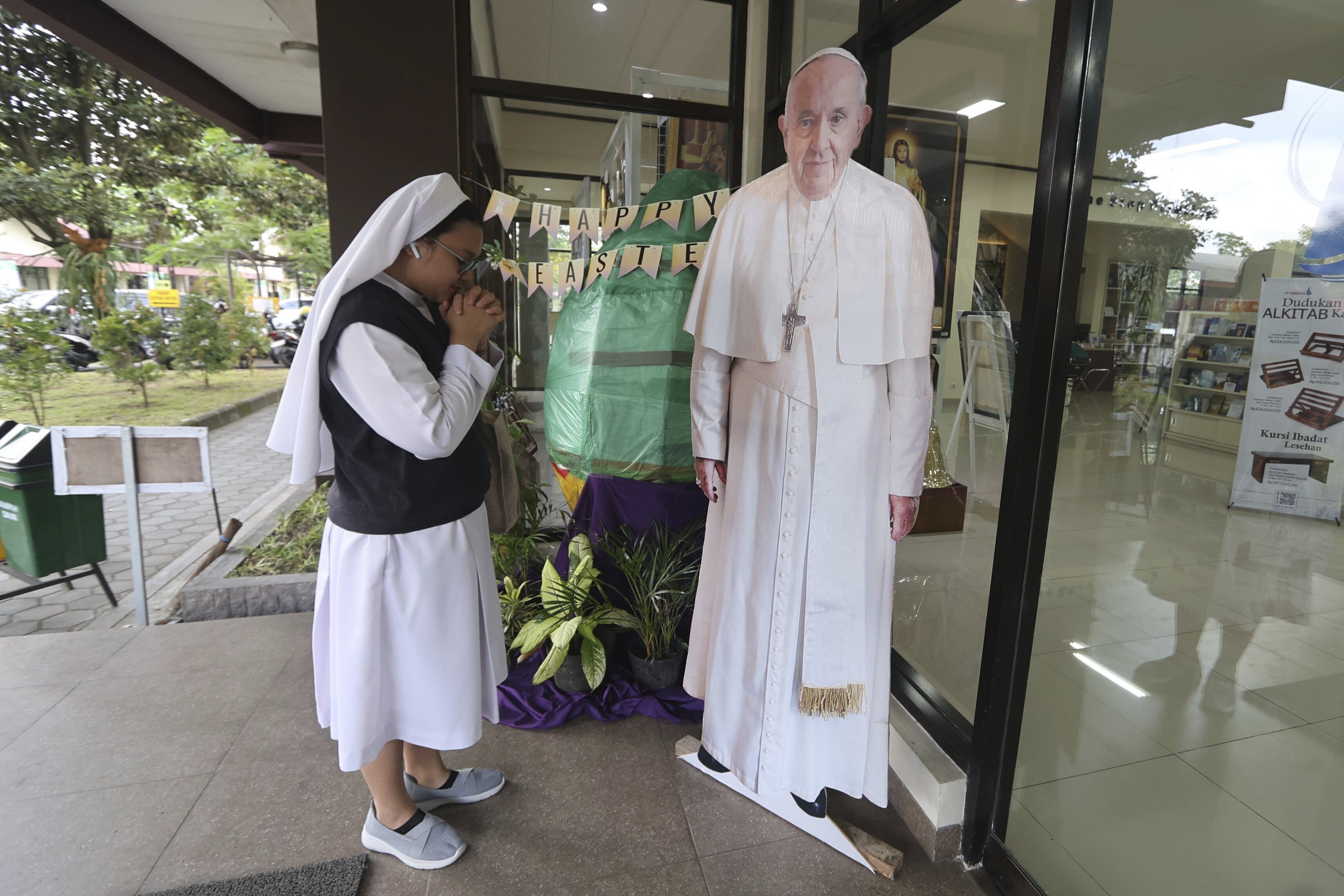Indonesia Obit Pope Francis Global Reax