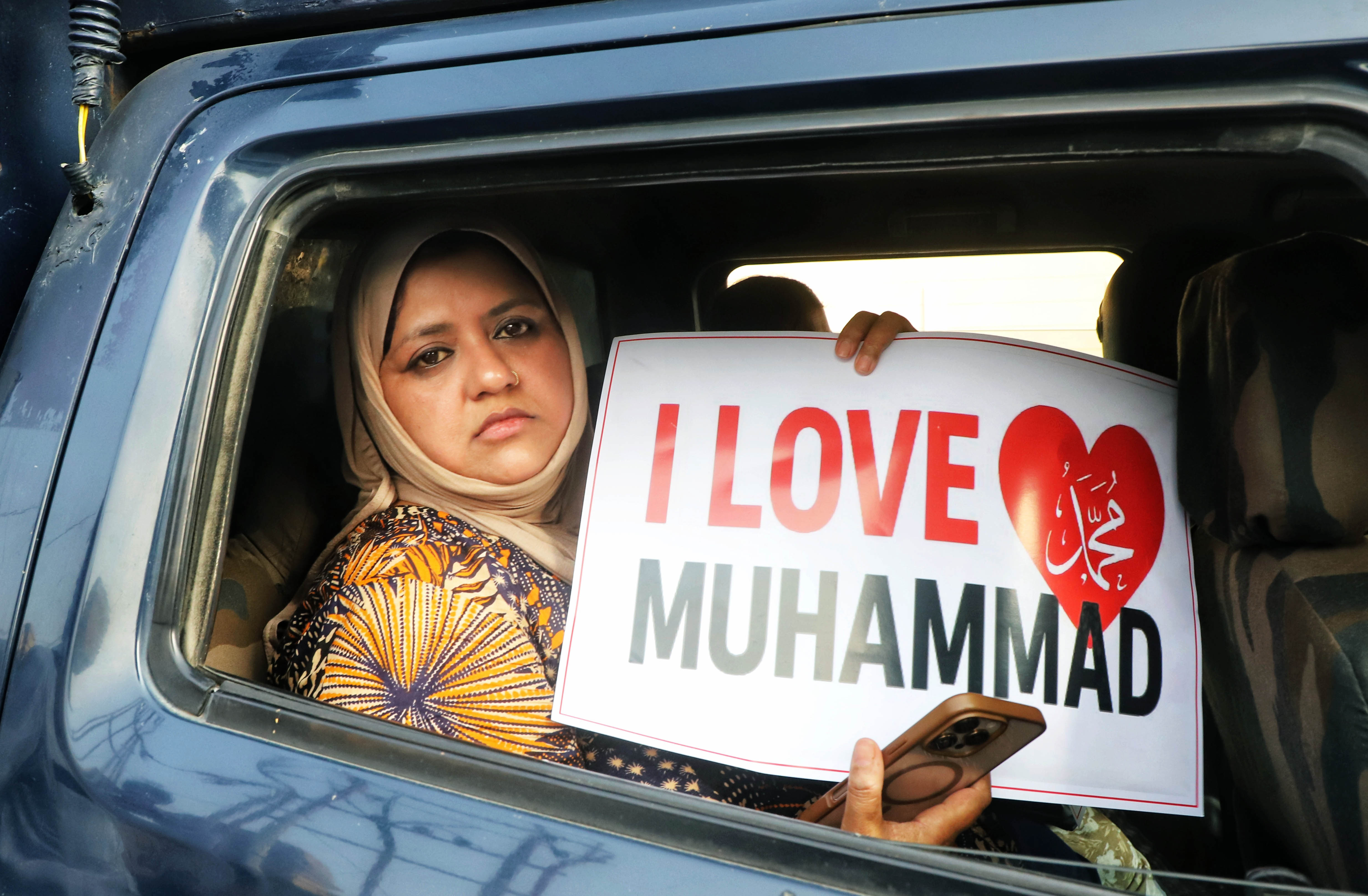 A Muslim woman protesting in Lucknow, India