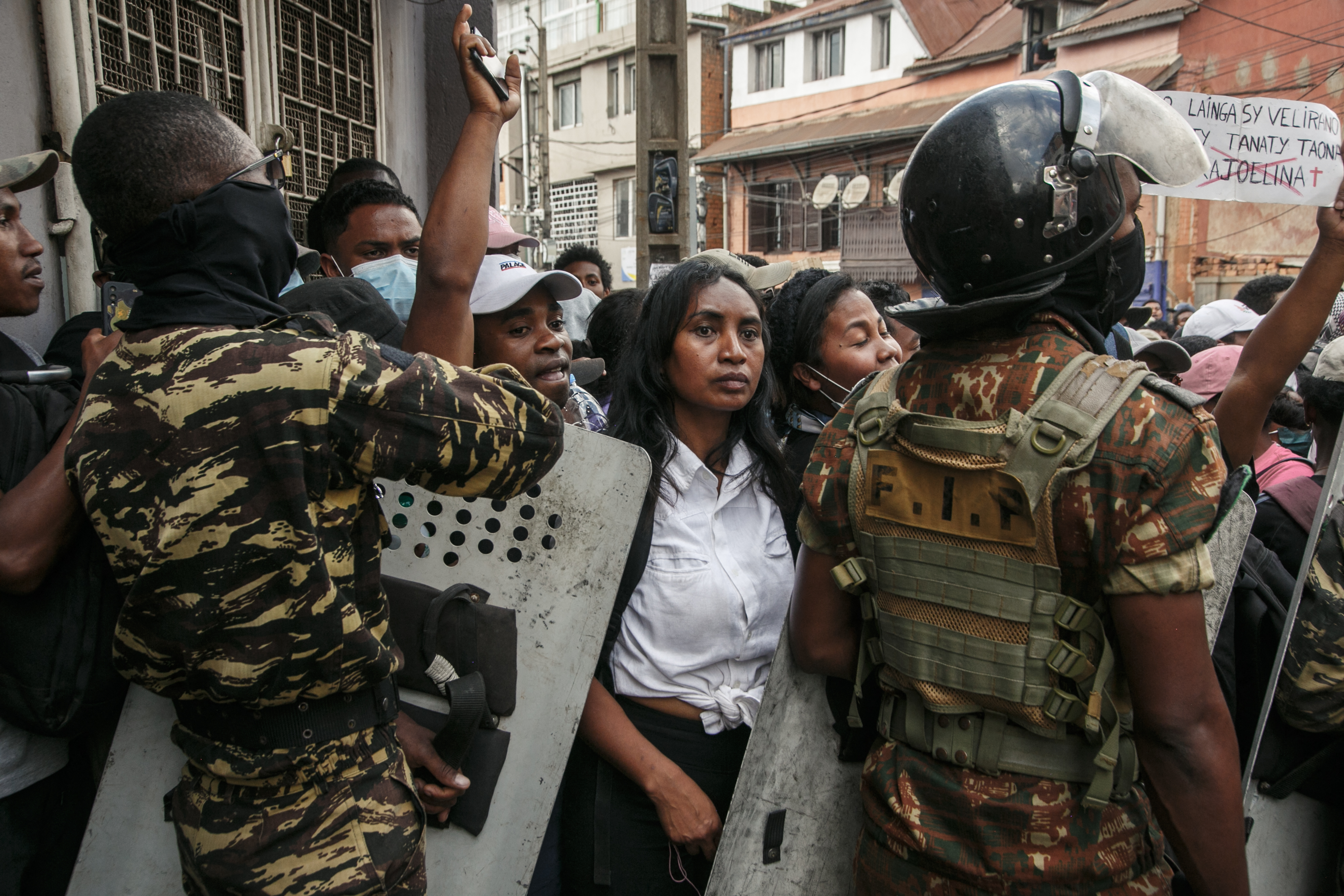 Madagascar protesters return to streets despite move to dissolve government