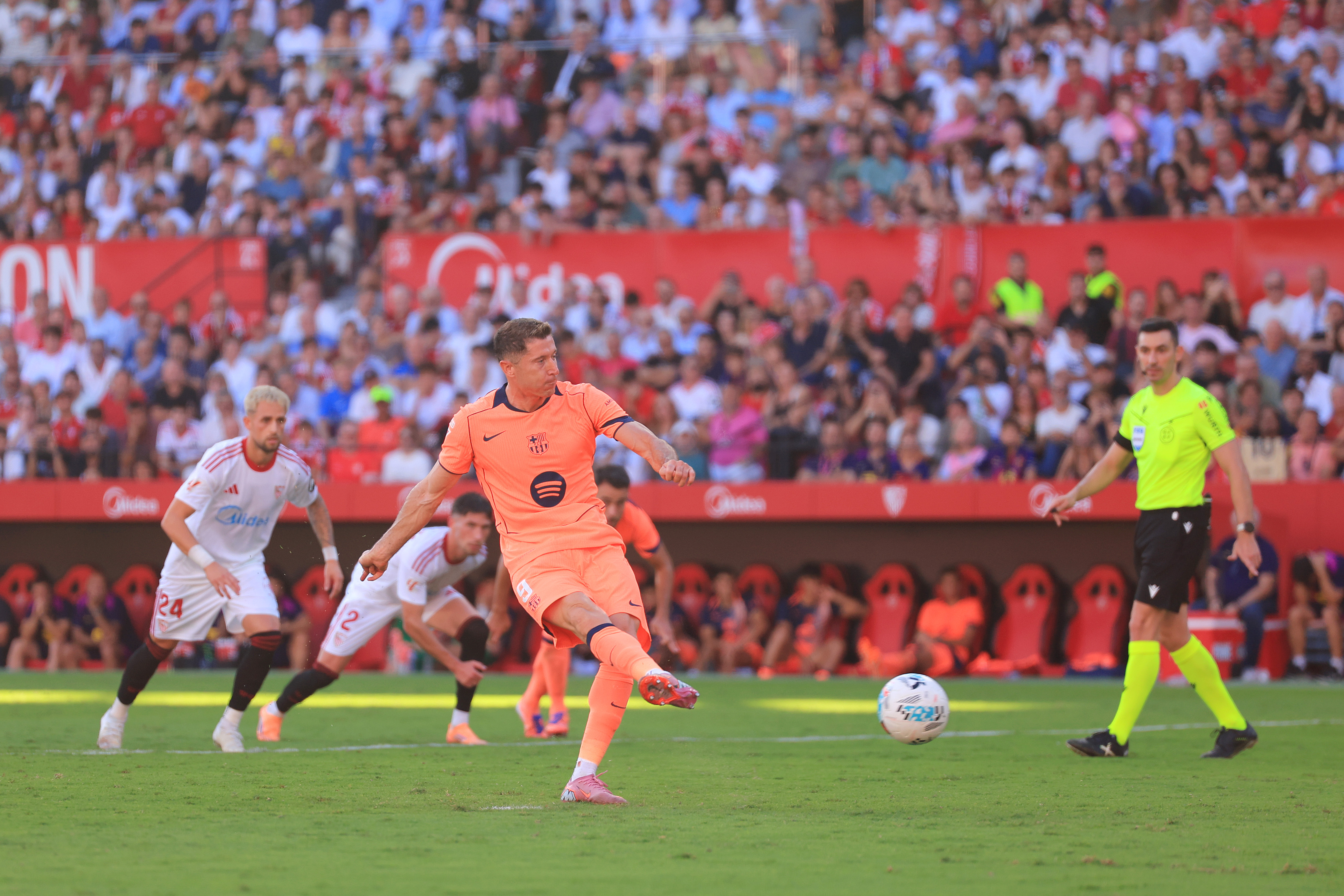 Lewandowski’s failed penalty kick in the 76th minute, with Barcelona trailing 2-1 at Sevilla, dashed the Catalonian side’s ambition of returning to the top of the La Liga standings