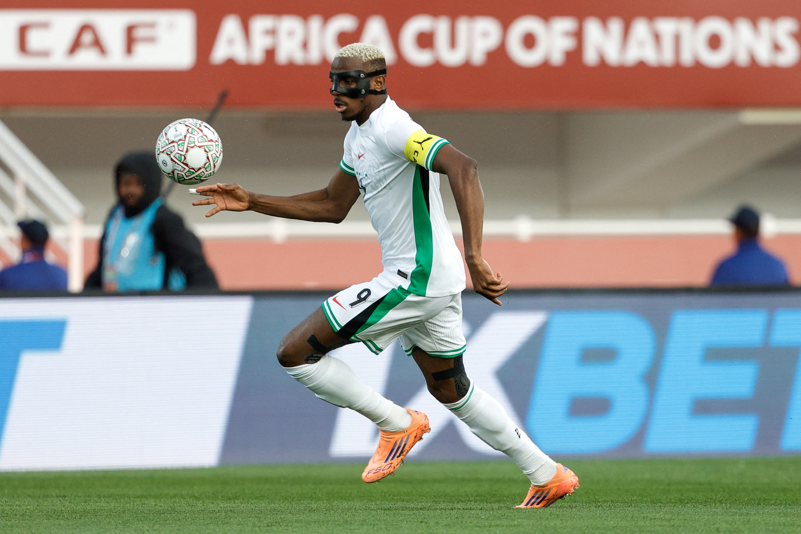 Nigeria's forward #09 Victor Osimhen controls the ball during the Africa Cup of Nations (CAN) Group C football match between Uganda and Nigeria at Fez Stadium in Fez on December 30, 2025.